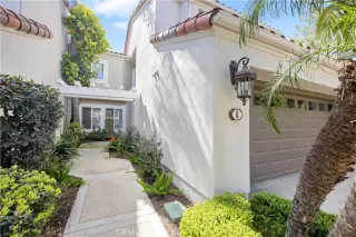 Photo #3: OC25145575 Listing 