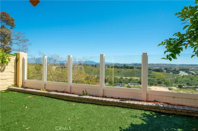 MLS: OC25145597 Condo For Sale