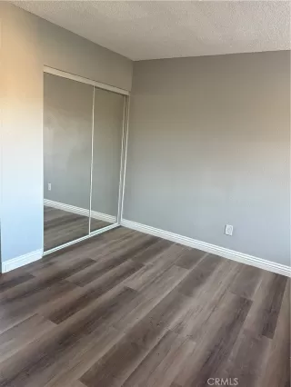 Photo #2: OC25146150 Listing 