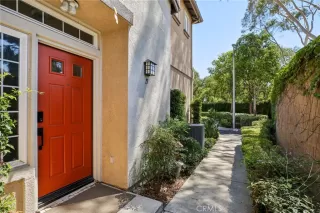 Photo #5: OC25146353 Listing 