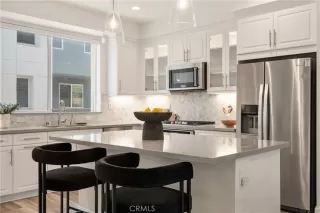 Photo #1: OC25146608 Listing 