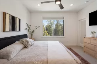 Photo #3: OC25146608 Listing 