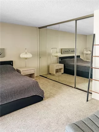 Photo #6: OC25146850 Listing 