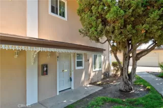 Photo #4: OC25146878 Listing