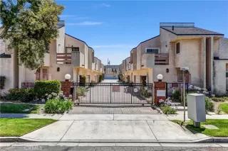 Photo #1: OC25146947 Listing