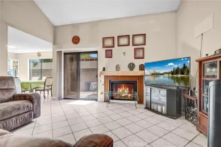 Photo #5: OC25146947 Listing