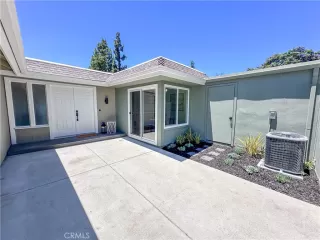 Photo #1: OC25147317 Listing