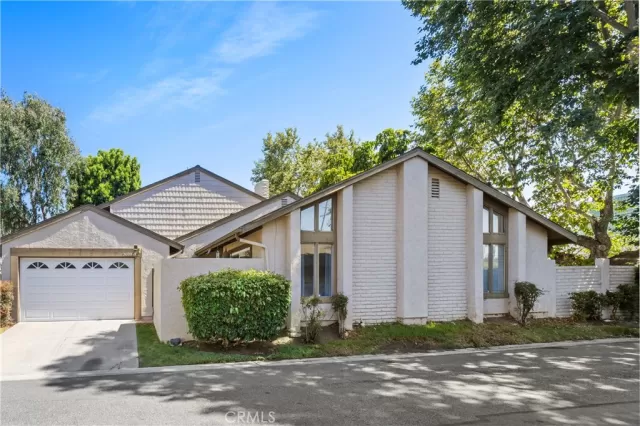 MLS: OC25148072 Condo For Sale