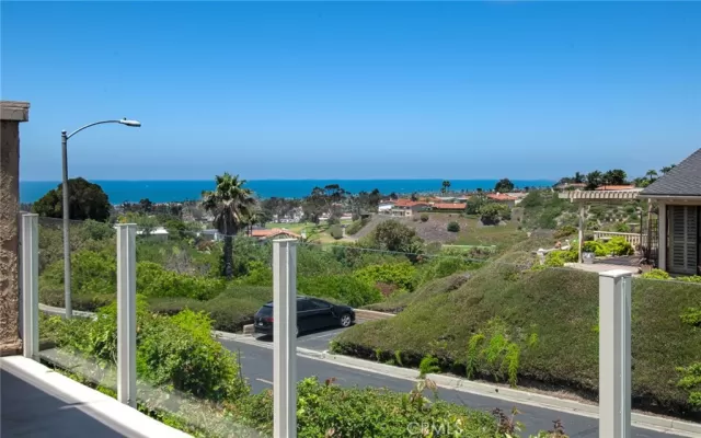 MLS: OC25148307 Condo For Sale