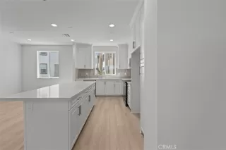 Photo #1: OC25148319 Listing 