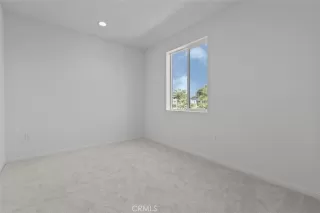 Photo #3: OC25148319 Listing 