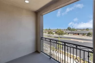 Photo #5: OC25148319 Listing 