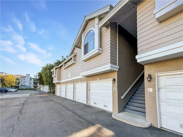 MLS: OC25148620 Condo For Sale