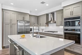 Photo #3: OC25148809 Listing 