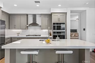 Photo #4: OC25148809 Listing 