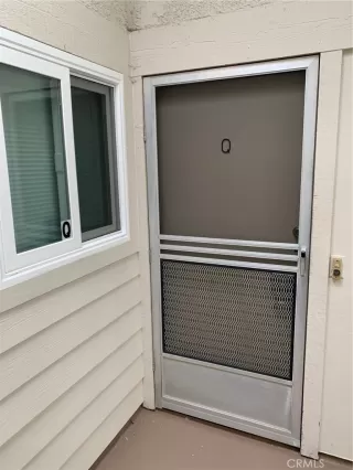 Photo #4: OC25148830 Listing