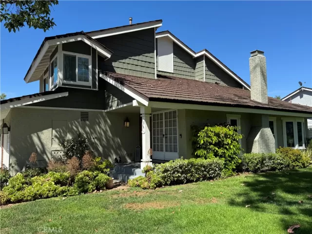 MLS: OC25148926 Condo For Sale