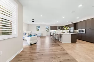 Photo #2: OC25149158 Listing 