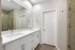 Photo #6: OC25149160 Listing 