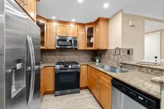 Photo #3: OC25149353 Listing 