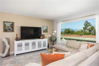 Photo #1: OC25149555 Listing