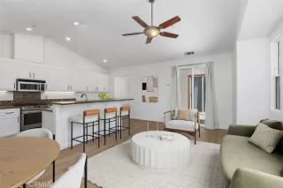 Photo #2: OC25150116 Listing 