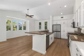 Photo #6: OC25150116 Listing 