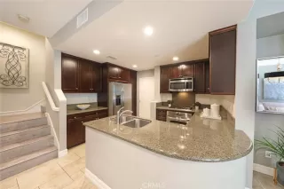 Photo #1: OC25150245 Listing