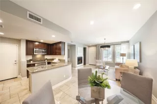 Photo #5: OC25150245 Listing