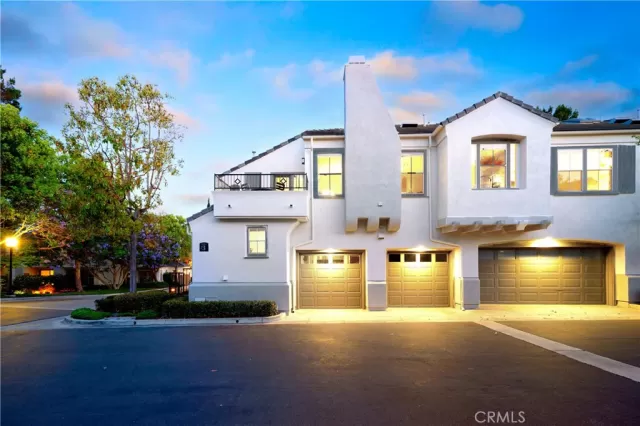 MLS: OC25150308 Condo For Sale