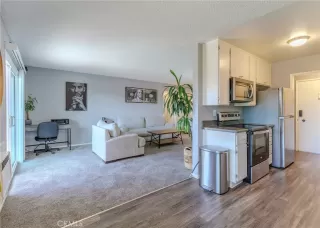 Photo #1: OC25150406 Listing 