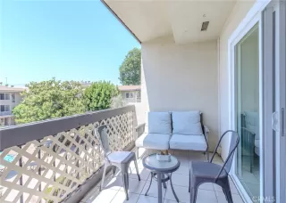 Photo #6: OC25150406 Listing 