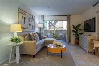 Photo #2: OC25150494 Listing 