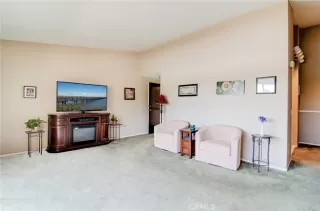 Photo #4: OC25150566 Listing 