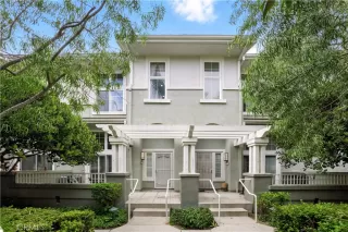 More Details about MLS # OC25150610 : 18051 JOYFUL LANE 103