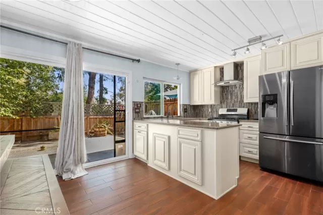 MLS: OC25150611 Condo For Sale