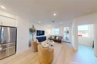 Photo #5: OC25150671 Listing 