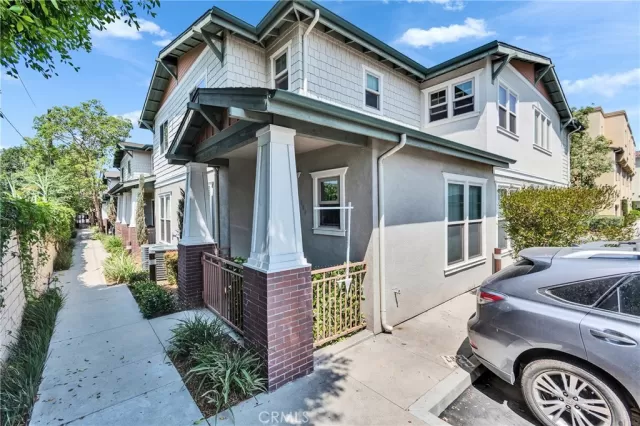 MLS: OC25150751 Condo For Sale