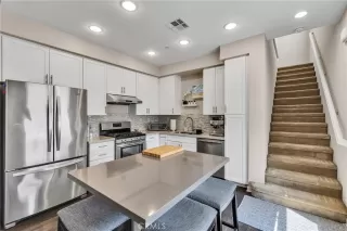 Photo #4: OC25150751 Listing 