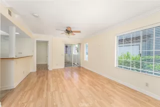 Photo #3: OC25150766 Listing