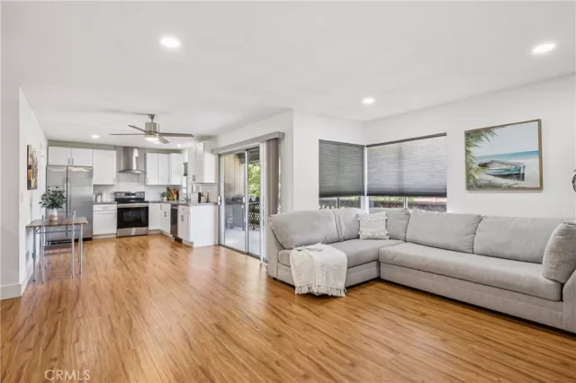 MLS: OC25151018 Condo For Sale