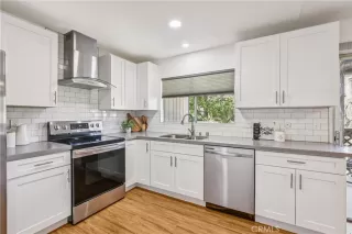 Photo #1: OC25151018 Listing 