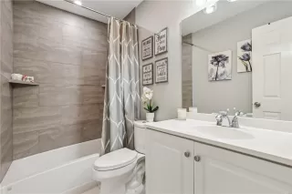 Photo #4: OC25151018 Listing 