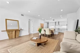 Photo #2: OC25151063 Listing