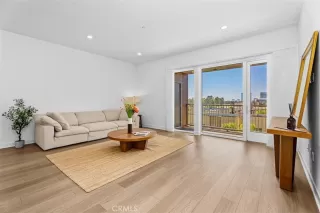 Photo #3: OC25151063 Listing