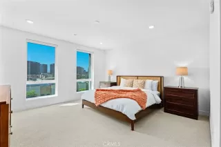 Photo #4: OC25151063 Listing