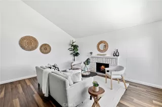 Photo #5: OC25151256 Listing 