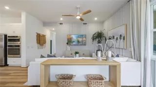 Photo #5: OC25151635 Listing