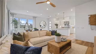 Photo #6: OC25151635 Listing