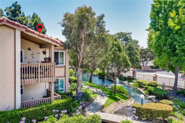 MLS: OC25152128 Condo For Sale